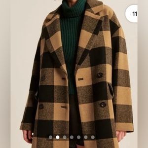 Abercrombie & Fitch Plaid Short Wool-Blend Coat